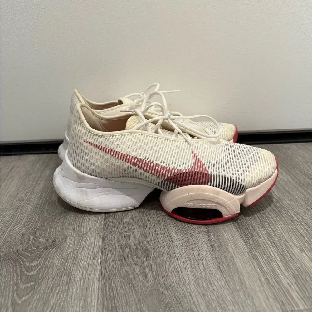 Nike Women's Air Zoom SuperRep Sneaker in pink